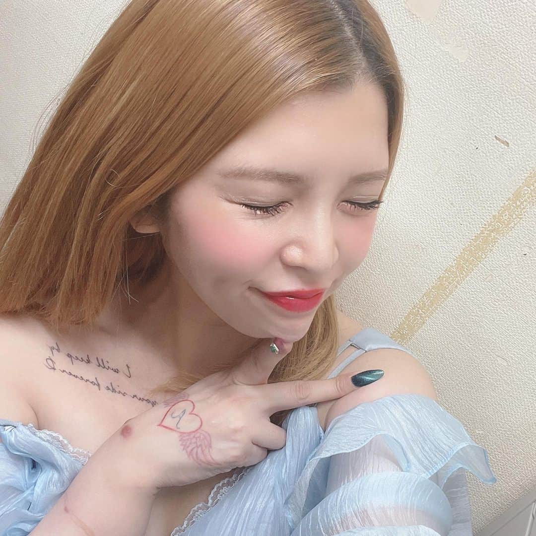 坂口杏里のインスタグラム：「ちなみに、club  SLOW  女性も入る事 できます🥰✨ 飲むだけとかできるので！ そんな感じで本日も  club  SLOW 新宿区歌舞伎町1-9-6 三経32ビル3F 0332008522  坂口杏里よろしくお願いします🥺🙇‍♀️❤️  Lastまでいます💁‍♀️」
