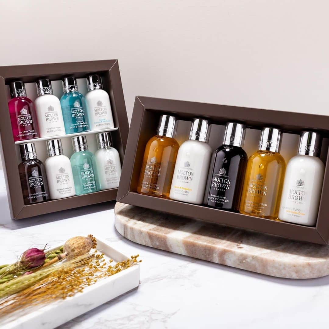 モルトンブラウンのインスタグラム：「We knew we’d find you here… Continue the festivities with our Winter Sale online. Find old favourites, gift sets and more with up to 30% off.」