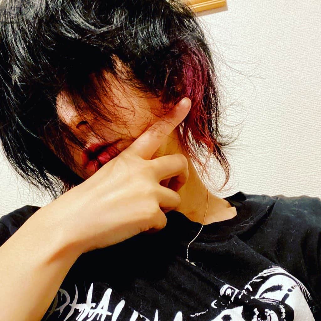 森永理科のインスタグラム：「色変えたのさ。」