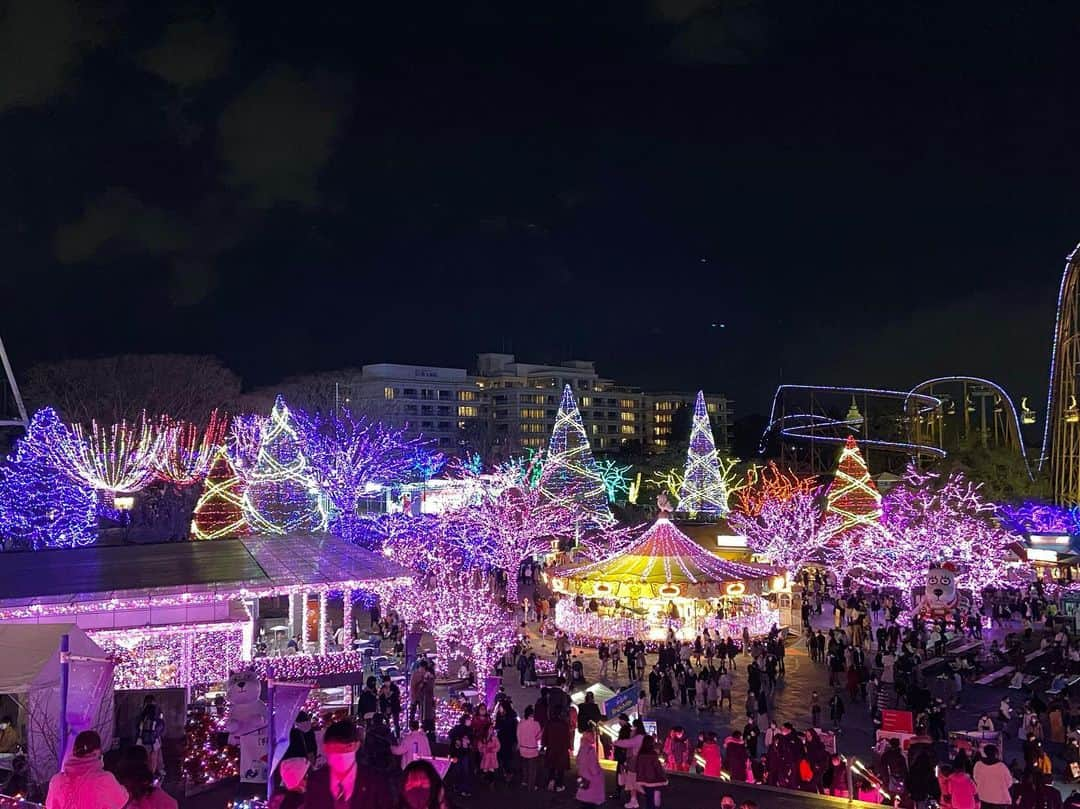 安藤令奈さんのインスタグラム写真 - (安藤令奈Instagram)「メリークリスマスでした🎄🧑‍🎄 よみうりランドのジュエルミネーションが最強に夢の国だったのでお届けします🎁🤍 . . . #クリスマス#イルミネーション#クリスマスイルミ#よみうりランド #東京旅行 #旅行」12月26日 20時22分 - mizucon2020_no4