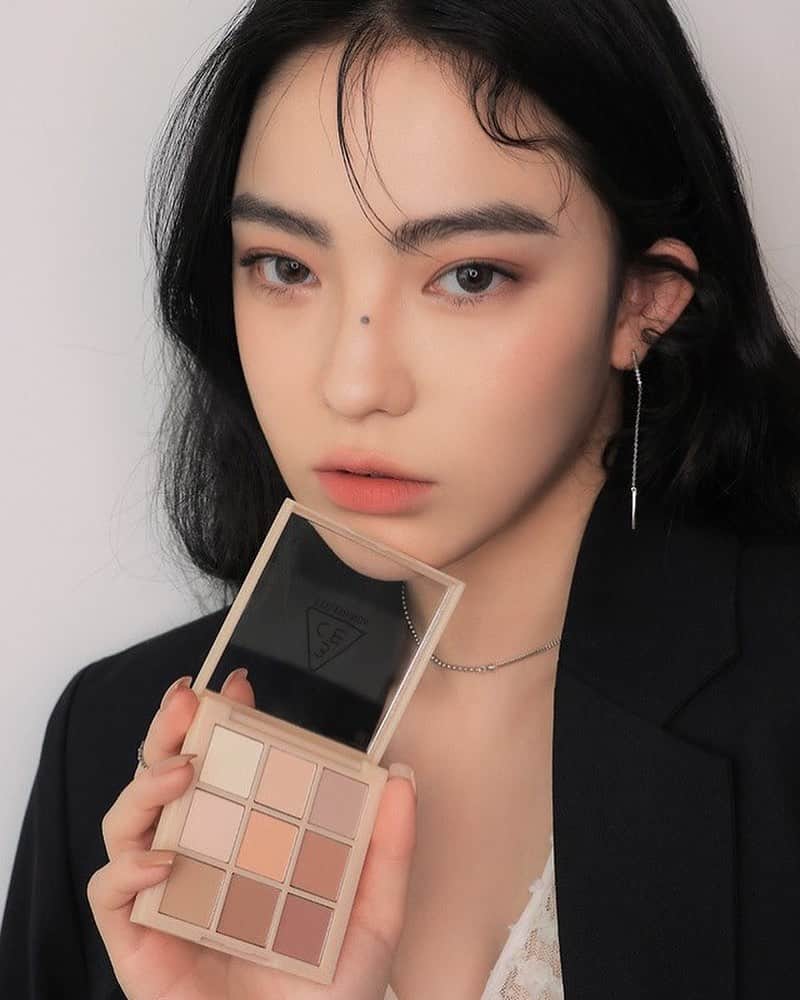 3CE Official Instagramのインスタグラム