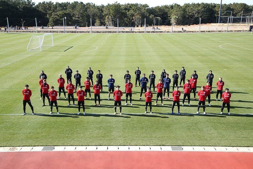 橋岡大樹さんのインスタグラム写真 - (橋岡大樹Instagram)「久々の代表活動 皆んなとサッカーをして多くの刺激を貰いました。 もっと頑張ります💪 お疲れ様でした^_^  #u23 #東京」12月26日 21時26分 - hashioka0517