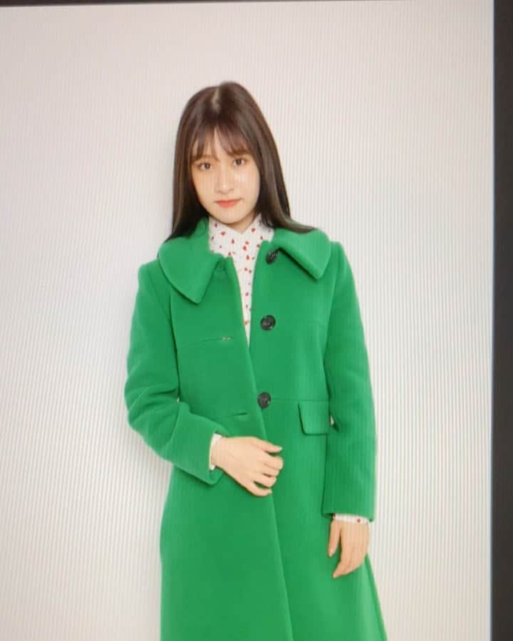 加藤美南のインスタグラム：「こんな撮影の様子があった！😚」