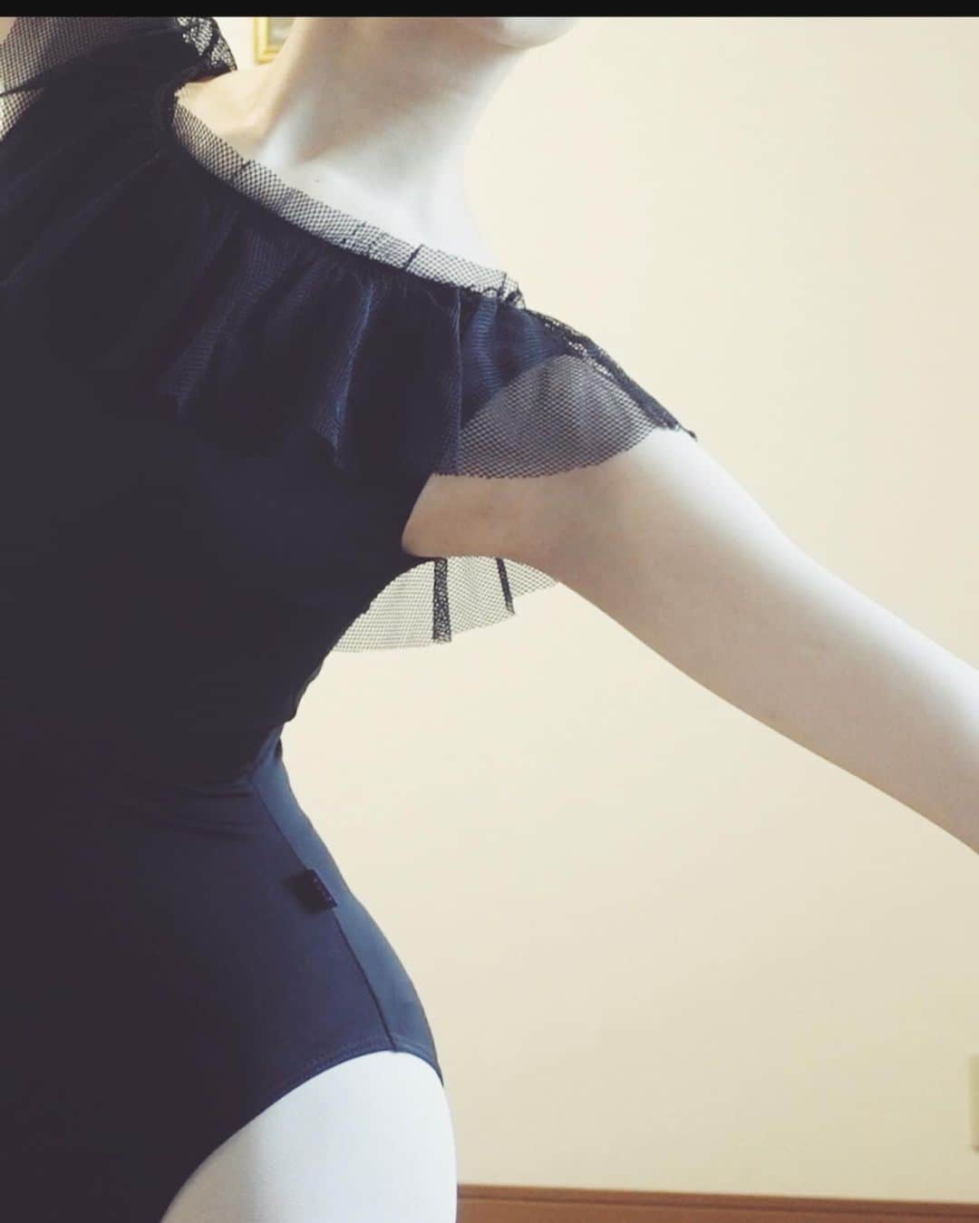 光永百花のインスタグラム：「・  @toi_dancewear   #バレエ#バレエレオタード#toidancewear#レオタード#leotard#ballet」