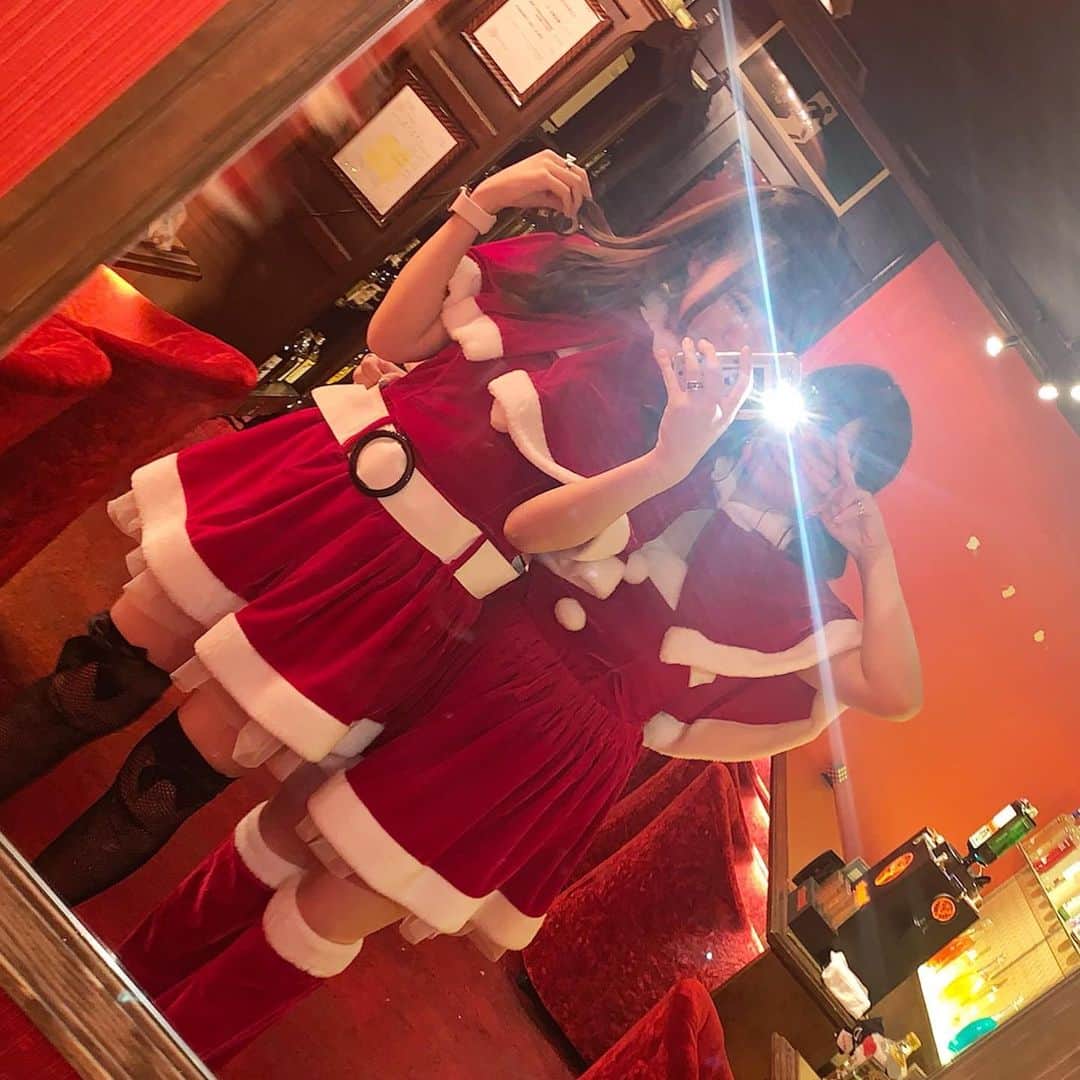 れもんさんのインスタグラム写真 - (れもんInstagram)「クリスマス楽しかった〜 #クリスマス #サンタコス #クリスマスパーティー」12月26日 22時08分 - lemon_arkandluna