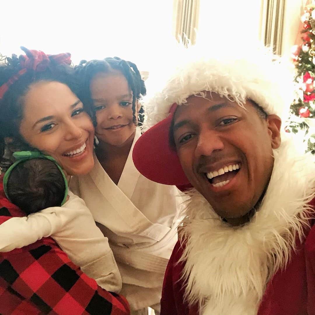 E! Onlineさんのインスタグラム写真 - (E! OnlineInstagram)「Nick Cannon is officially a dad x4 after welcoming baby number 2 with his partner Brittany Bell. Link in bio for her announcement about the "intense" birth and their daughter's Powerful name (literally). (📷: Instagram)」12月27日 8時30分 - enews