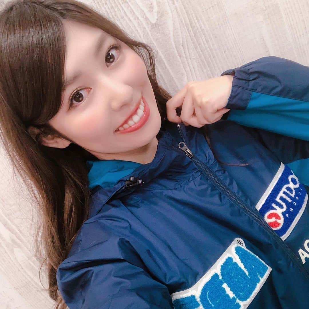 橘ゆりかのインスタグラム：「🎉🎮🏆﻿ ﻿ 27日は全国都道府県対抗eスポーツ選手権 2020 KAGOSHIMA ぷよぷよ部門 決勝トーナメント‼️﻿ ﻿ いよいよぷよぷよ全国No.1の選手が決まります…熱いバトルにご期待ください📣﻿ Day2もMCとして出演させていただきます😊﻿ ﻿ ﻿ 私が着ているのは、、、﻿  @outdoorproducts_jp オリジナルの﻿ 代表選手ユニフォーム🔵✨﻿ ﻿ ﻿ #ぷよぷよeスポーツ #橘ゆりか #eスポーツ #ぷよぷよ #アウトドアプロダクツ #outdoorproducts #puyopuyo #esports #game #sega」