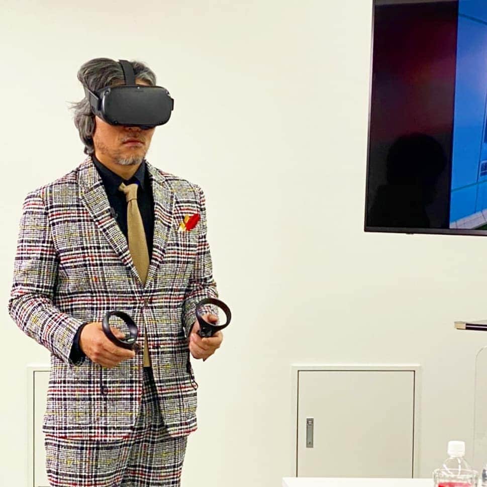 のインスタグラム：「試しVR。  #蒼穹のファフナーthebeyond  #蒼穹のファフナー #VR」