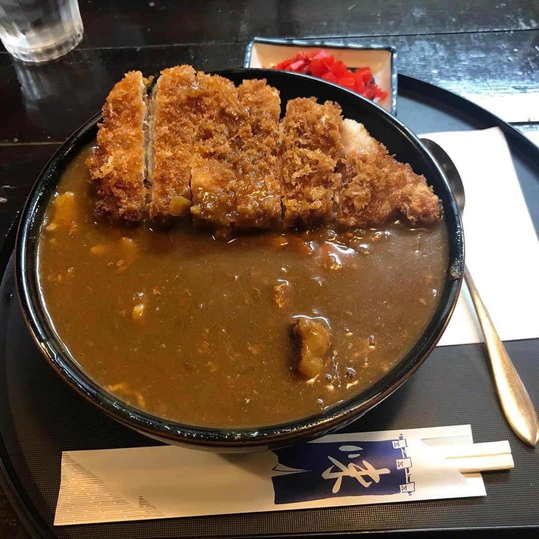 のインスタグラム：「・ マジでヤバイ ・ 女子厳禁 ・ デブしか行くなっ！ ・  #静岡グルメ #静岡ランチ #パン🥐  #静岡 #静岡市街中ランチ #ラーメン🍜 #おすすめカフェ☕️#静岡市パン屋 #デザート #スイーツ🍰 #駿河区おすすめランチ  #葵区ランチ #静岡市ランチ #静岡市グルメ #静岡市カフェ #静岡市 #食通 ・ ・ 静岡市の食通さんと繋がりたい 情報交換求む  もっと美味しい店知りたい ・ #followme #eat #grumet #food #cafe #lunch  #Shizuoka #japan #japan food」