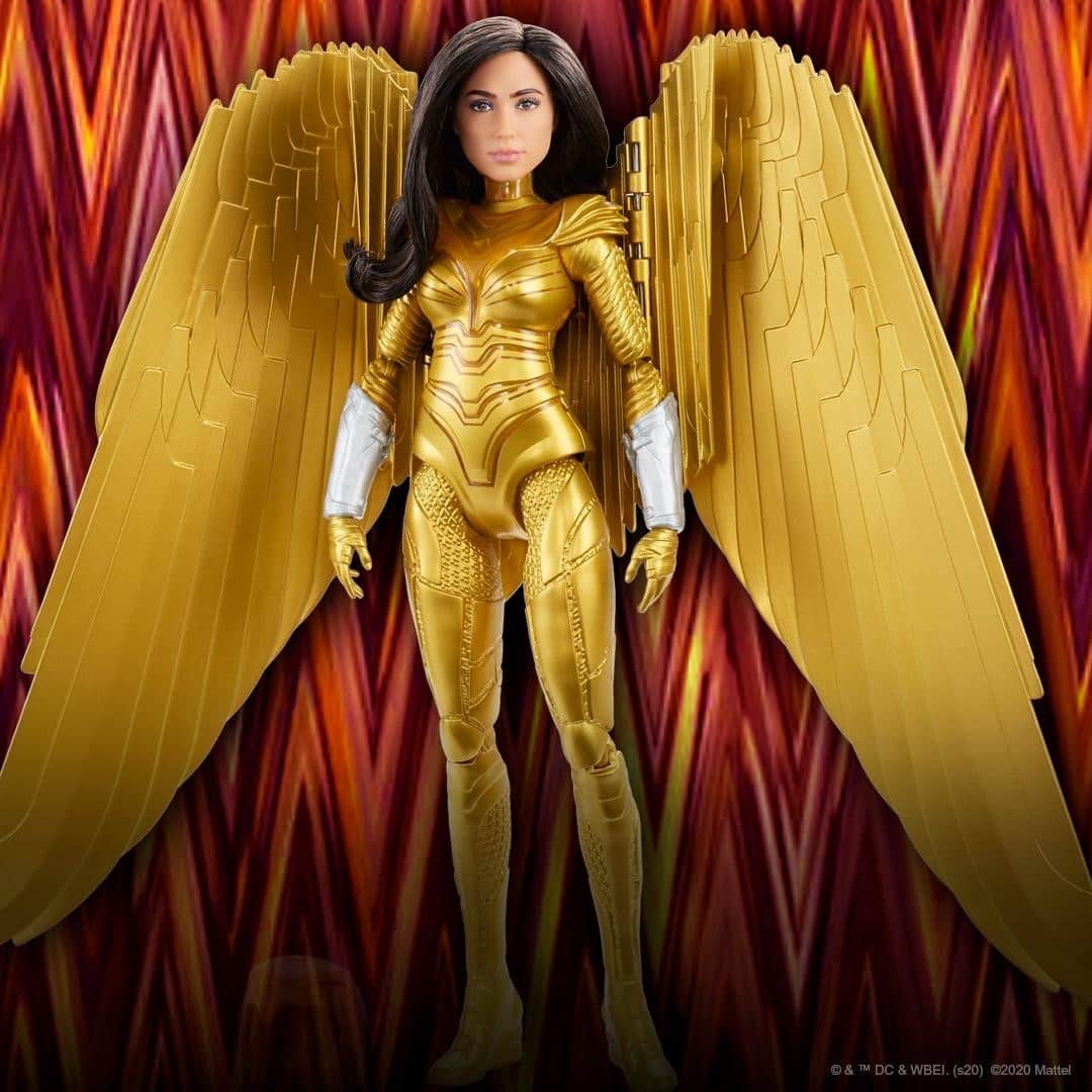 Mattelさんのインスタグラム写真 - (MattelInstagram)「A superhero for the ages. Shop the iconic Wonder Woman doll, complete with foldable wings, poseable body, and stunning gold armor that glows at the push of a button. #WW84」12月27日 2時00分 - mattel