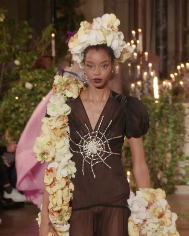 Fashion Weekのインスタグラム：「#RunwayRewind to @rodarte's glamourous and gothic-inspired Fall/Winter 2020 collection at @nyfw February 2020. 🕸 ✨ Video by @cvltproduction.」