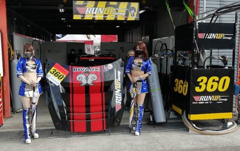 鈴乃八雲さんのインスタグラム写真 - (鈴乃八雲Instagram)「2020.11.7〜8 SUPERGT Rd.7 #ツインリンクもてぎ  #思い出グラム  #思い出 #思い出pic  #RUNUP #TOMEISPORTS #RIVAUX #RIVAUXJAPAN #有限会社フォーセット #Rock254 #株式会社石川時鐵工所  #CLUBAg  #DAISHIN #MIDORI  #DLanguage #MSAOKINAWA #DaiwaProtech  #KMS #DELMARSECURITY #株式会社ハイテックシステム #ﾀﾞｲﾜｵｰﾄﾓﾋﾞﾙｽﾞ  #SUPERGT2020  #360号車  #GoGoNISSAN2020  #GT300 #NISSAN  #NISMO  #nissan #racequeen  #レースクイーン」12月27日 3時52分 - yakumo_suzuno