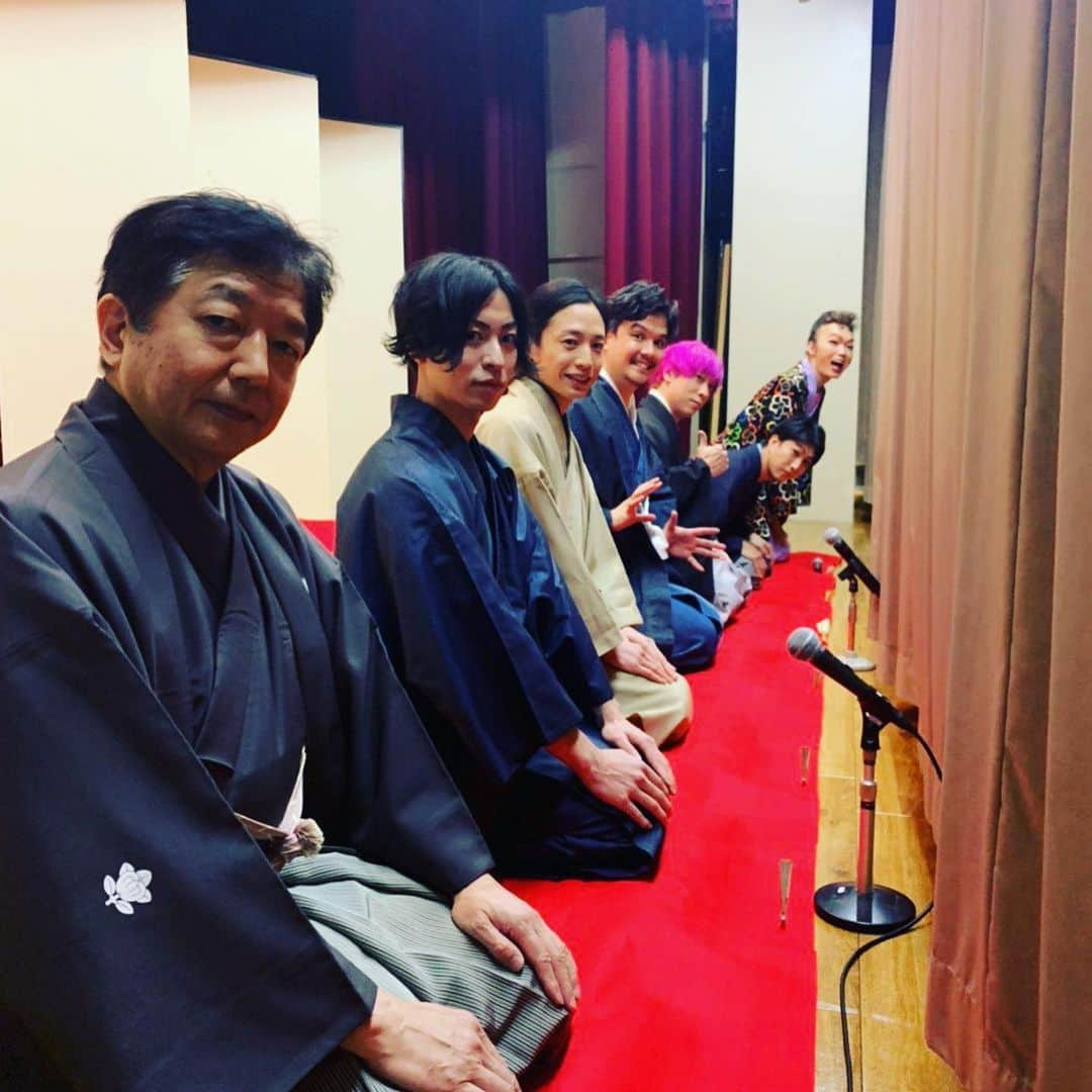 日出郎さんのインスタグラム写真 - (日出郎Instagram)「襲名披露落語会 　天狗連参る其の伍  ありがとうございました  #日出郎 #天狗連志ん進  #神木優 #天狗連志ん喜 #松井悠 #天狗連役車 #フォーンクルック幹治  #天狗連鳩太郎 #砂原健佑  #天狗連花京 #安川純平 #天狗連忞々丸 #金原亭世之介　 #高座名披露目 #天狗連参る其の伍 #ご来場誠にありがとうございました」12月27日 4時19分 - hiderou1030