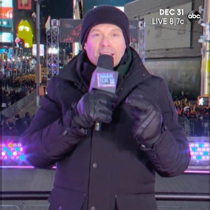 ライアン・シークレストのインスタグラム：「Rewinding to the best and coldest moments of @RockinEve! We’ve learned to expect the unexpected and this year is no different. 5 more days until the big countdown! #RockinEve」