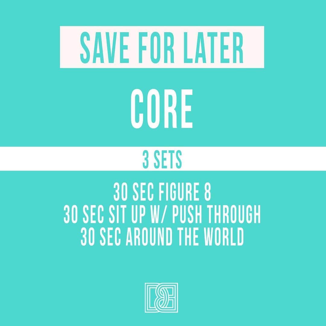 Danielle Robertsonさんのインスタグラム写真 - (Danielle RobertsonInstagram)「CORE 🔥  Core work wearing @womensbestwear @womensbest 💪 Hope everyone had/is having a wonderful holiday break! Here’s a core workout which is perfect as a finisher for the end of your session. Not only does it help to build core strength and balance but also trains coordination... and it’s just really fun. Give it a try!! Or save for later and give it a try once you’ve recovered from your food coma 😂💁‍♀️ #feels   3 SETS  30 sec Figure 8 30 sec Sit Up w/ Push Through  30 sec Around the World」12月27日 7時02分 - dannibelle