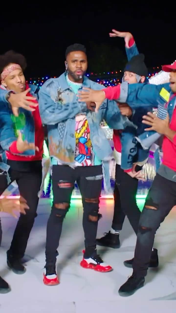 ジェイソン・デルーロのインスタグラム：「@nbcthevoice finale part 1」