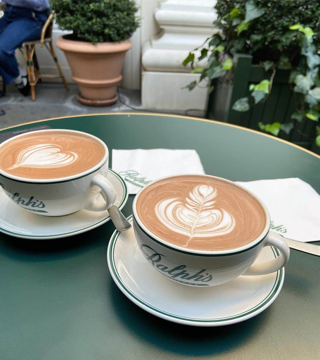 KAWABENIKIのインスタグラム：「#ralphlaurencafe  #カフェ巡り #archive」