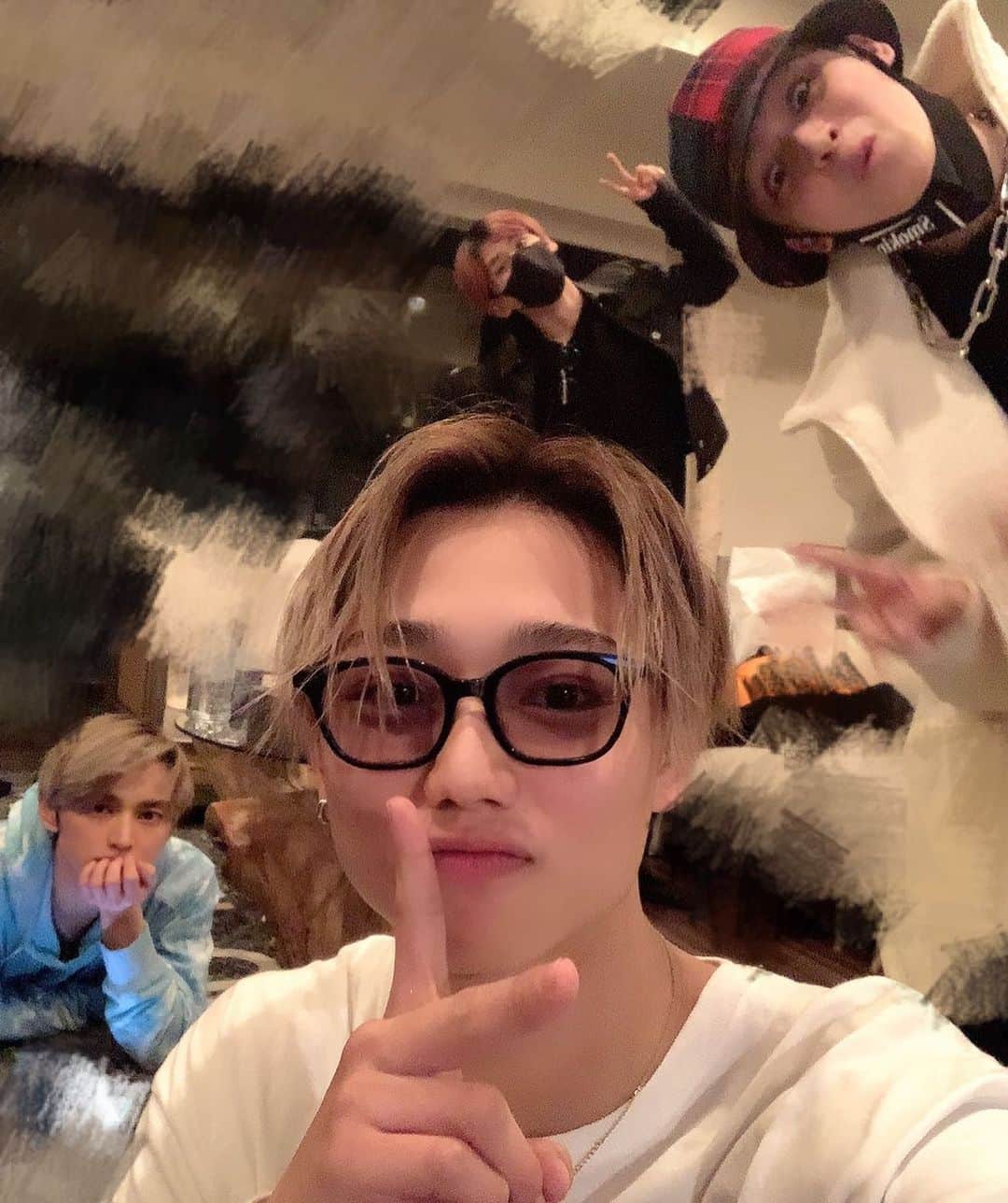 網代聖人のインスタグラム：「19歳、世界一幸せな日になりました🎉  大好きな友達と大好きな先輩方に お祝いして頂きました😭  19歳はもっと飛躍できる歳にします！🔥」