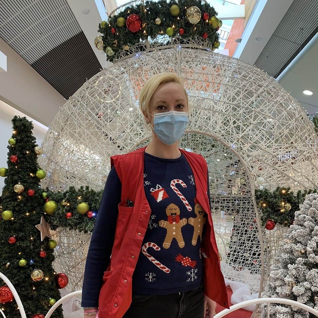 auchan_franceさんのインスタグラム写真 - (auchan_franceInstagram)「A l’occasion de la journée du pull de Noël, nos collaborateurs ont joué le jeu et avaient mis leur plus belle tenue :)」12月27日 17時32分 - auchan_france