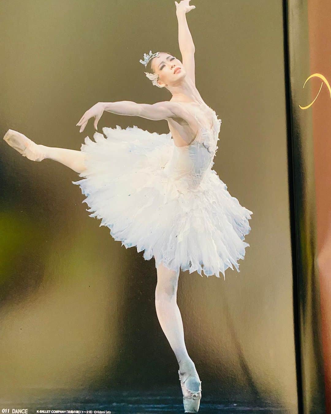 中村祥子さんのインスタグラム写真 - (中村祥子Instagram)「ダンスマガジン「ダンサーベストテン2020」昨年に続き、皆様に高く評価して頂け本当に光栄です。舞台を通して得た様々な経験をまたこれから新しい作品に繋げ、舞台と共にさらに成長していきたいと思っております。本当にありがとうございました。 写真:瀬戸秀美さん いつも素敵な舞台写真をありがとうございます。 最後の写真は @jewels_ballet を 撮って下さった青木弘さん。 新しい出会いに感謝です。 Thank you very much Dance magazine and the Japanese public for this wonderful honor naming me the best Female Dance of 2020 !!! 白鳥とジゼルはまだまだ踊り続けたい作品。」12月27日 17時36分 - shoko_officialpage