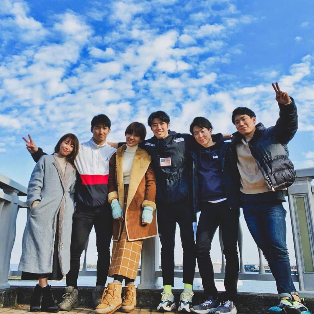 黄皓さんのインスタグラム写真 - (黄皓Instagram)「Team BESTA‼️ ビスタが日本一になるために必要な仲間たち。 今年は本当にお疲れ様でした。 来年はもっと疲れてもらうからよろしくお願いね🤤 てっぺんの景色見に行こう🗻」12月27日 17時51分 - haohaohaokun