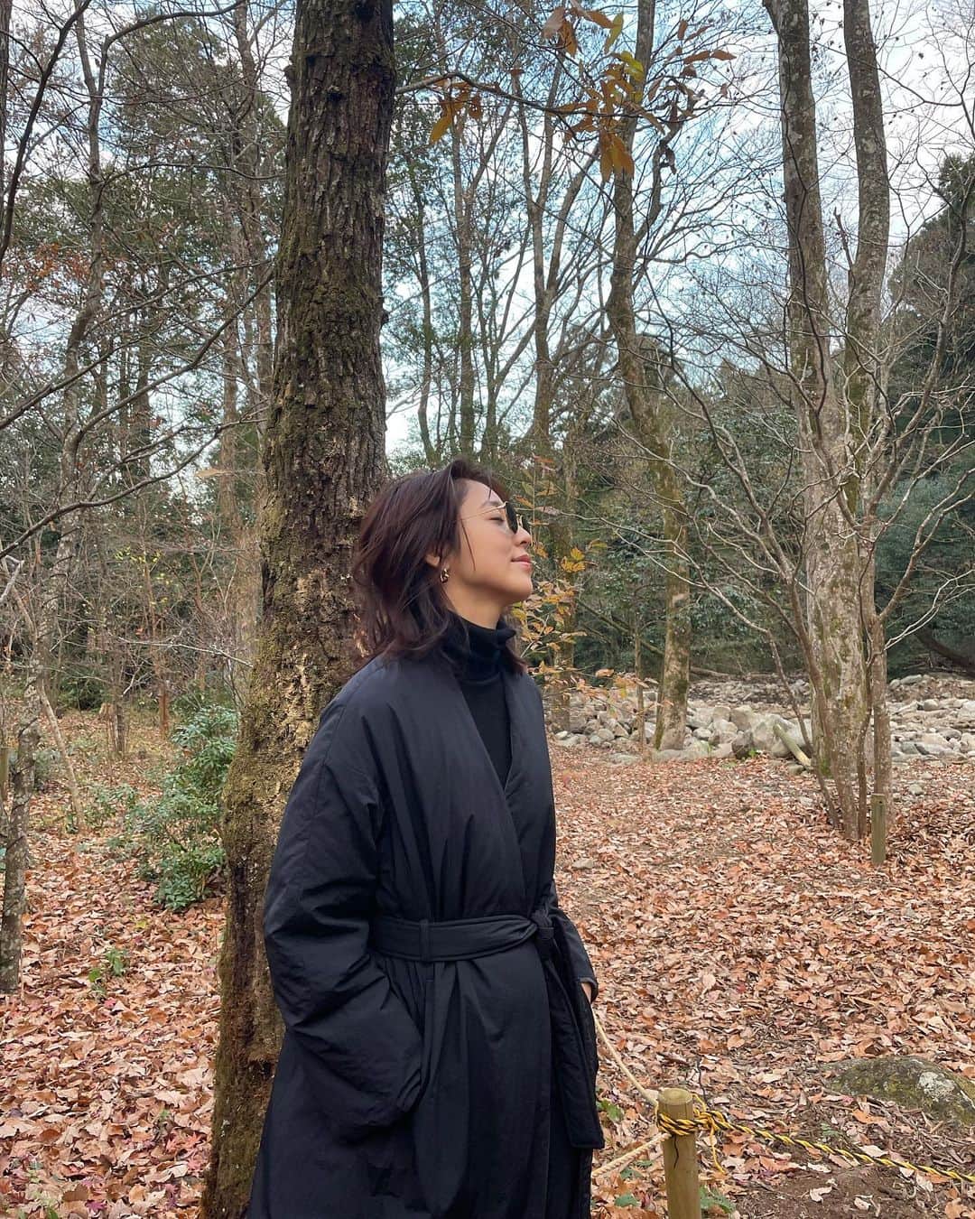 江藤百香のインスタグラム：「@nishikawadown_official  @nanouniverse_official × @nishikawa_co.ltd   お布団みたいにあったかくて、かるくて、お気に入り❄️」
