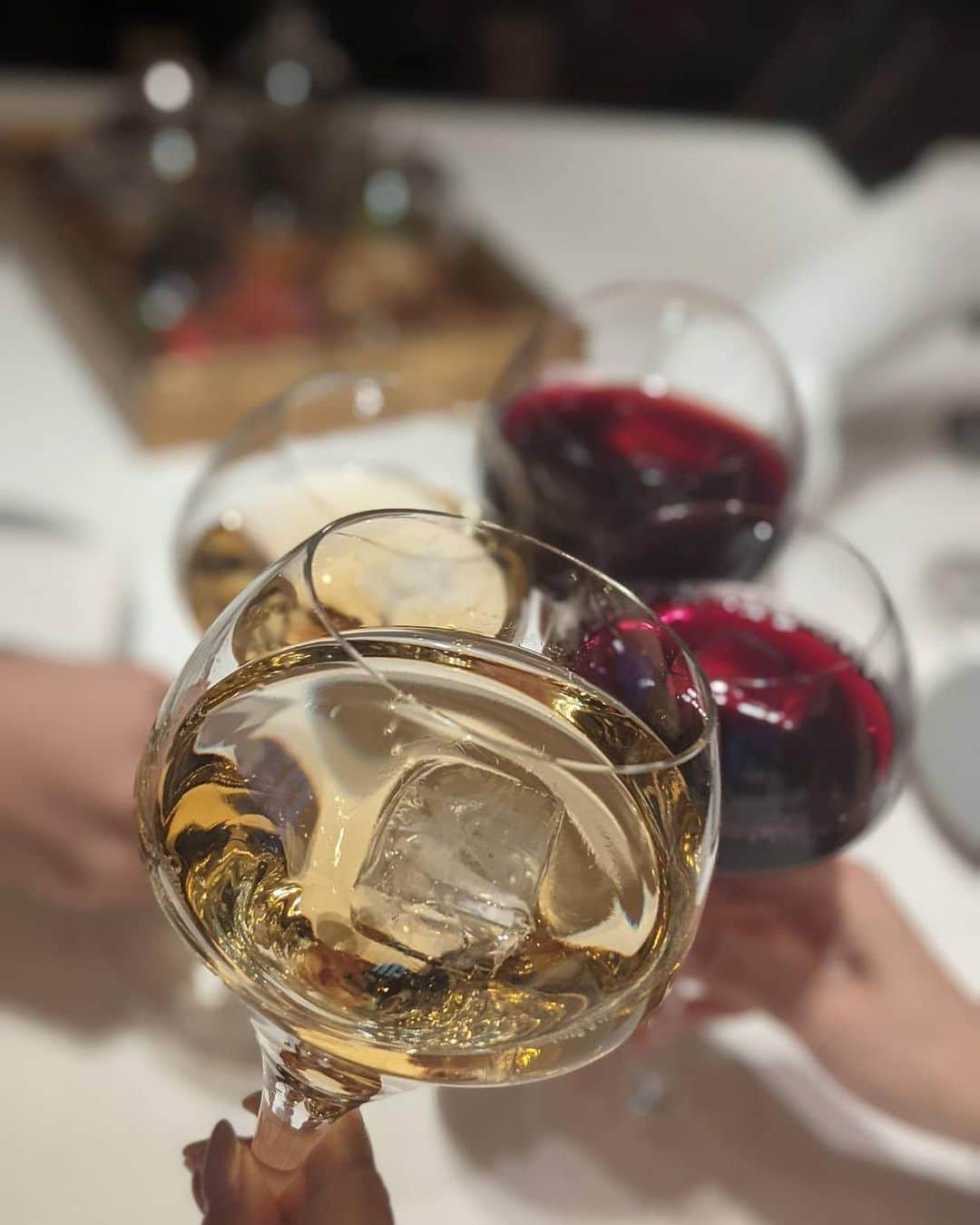 CHIHAさんのインスタグラム写真 - (CHIHAInstagram)「Happy birthday❤️"  #birthday #birthdaypresent #birthdaygirl #truffle #lunch #grapejuice #terresdetruffes #givenchy」12月27日 10時34分 - chiha6170