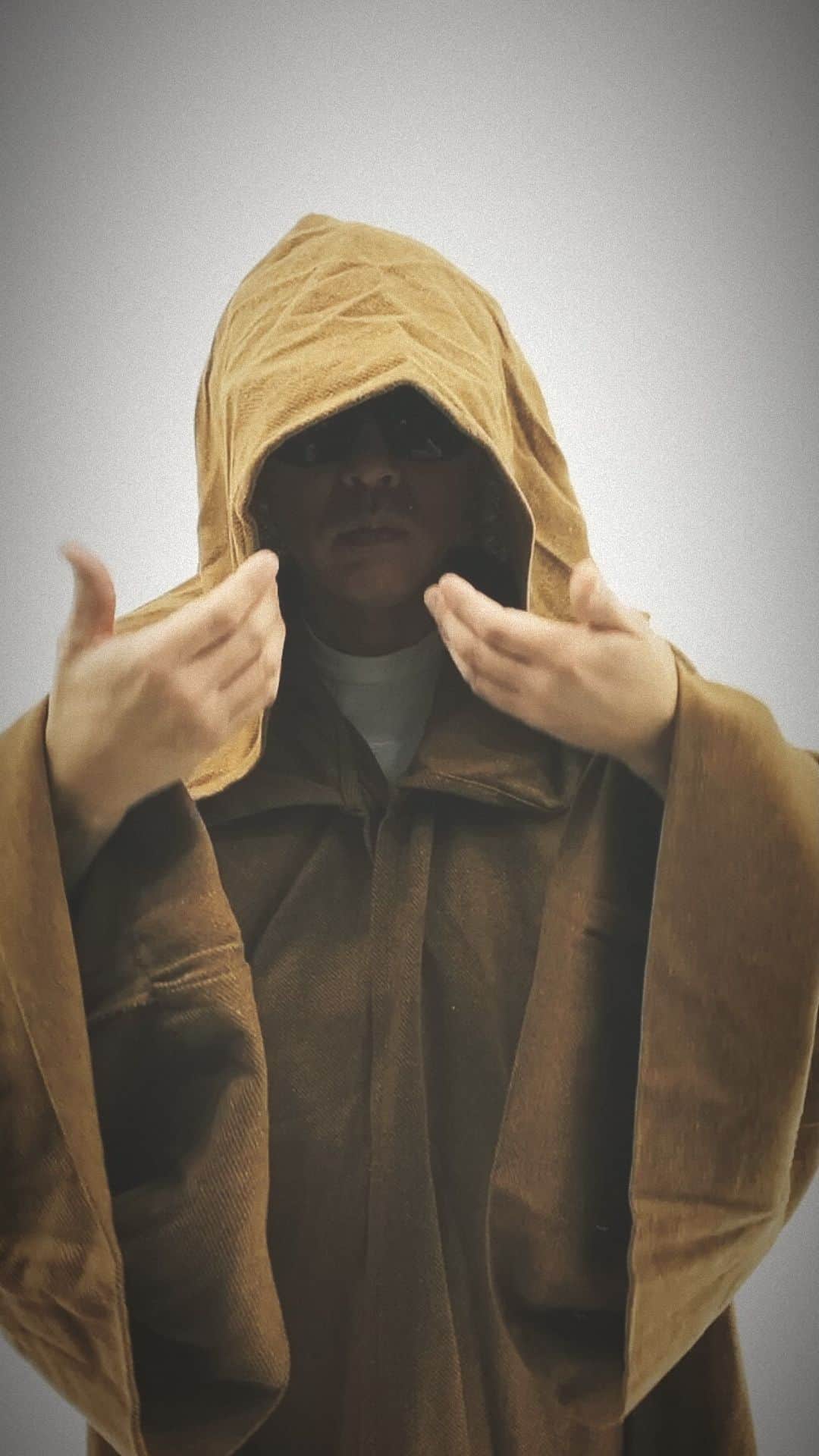 NIGOのインスタグラム：「𝓥𝓲𝓷𝓽𝓪𝓰𝓮🧢✨ 🎁🤲🏼 @dan_doyle_ 🙏🏼」