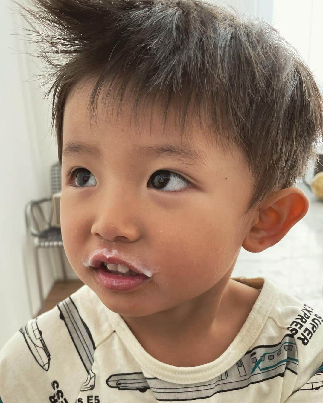 DaisukeNさんのインスタグラム写真 - (DaisukeNInstagram)「#goodmorningvibes #milk #mostache #boy #breakfast」12月27日 11時18分 - da7suke