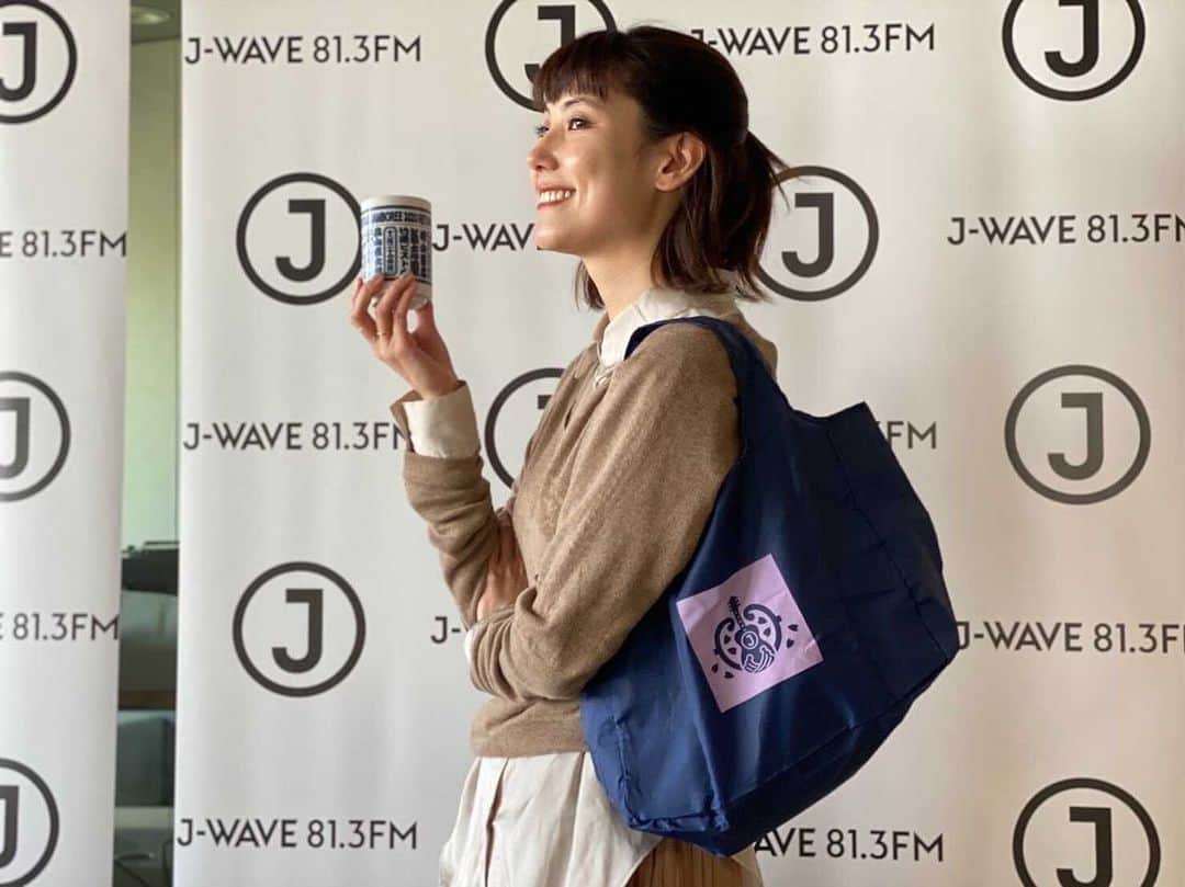 J-WAVEのインスタグラム