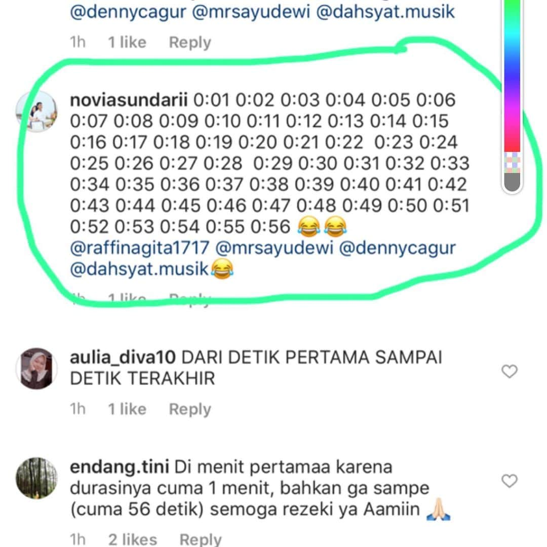 Raffi Ahmadさんのインスタグラム写真 - (Raffi AhmadInstagram)「Slide ke kanan !!! Pengumuman untuk suara Merdu @mrsayudewi di @dahsyat.musik 🤣🙏 5 orang pemenang masing” 5 ratus ribu rupiah !!!! nanti tunggu kuis selanjutnyaaaaa yaaa tunggu di postingan postingan menuju akhir tahun ❤️😍 tuh yg dilingkarin akunnya kalian menang yahh comment yg mantap 🙏😇」12月27日 11時32分 - raffinagita1717