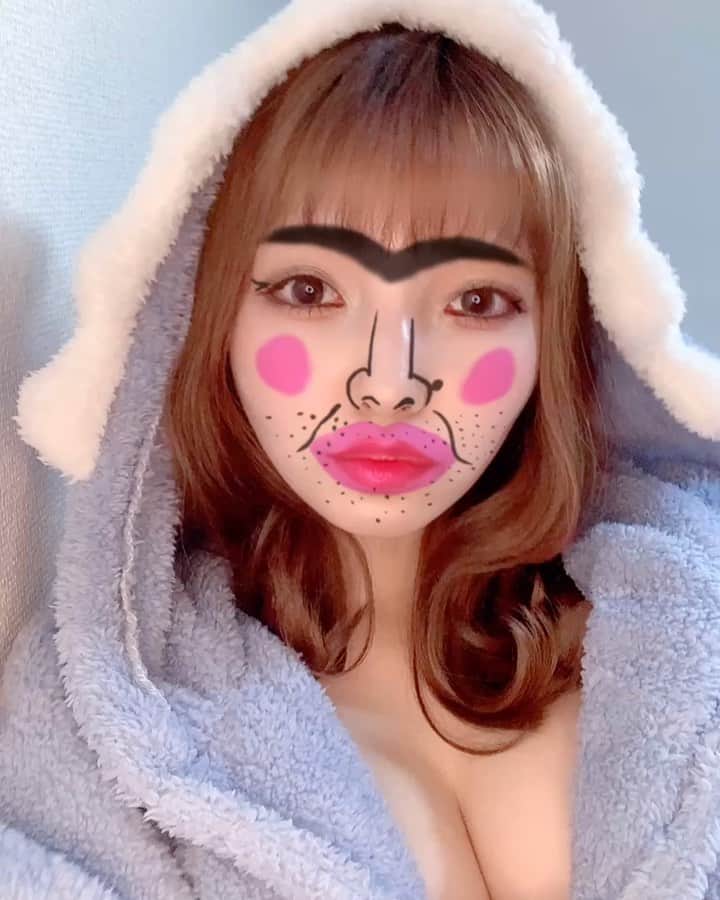 此雲ぽれのインスタグラム：「﻿ ♡♡♡﻿ ﻿ 慣れないTikTok😅😅😅﻿ ﻿  #portrait #自撮り女子 #自撮り界隈 #自撮り界隈の人と繋がりたい #selfie #セルフィー女子 ﻿ ﻿ ♡♡♡﻿  ﻿ ﻿」