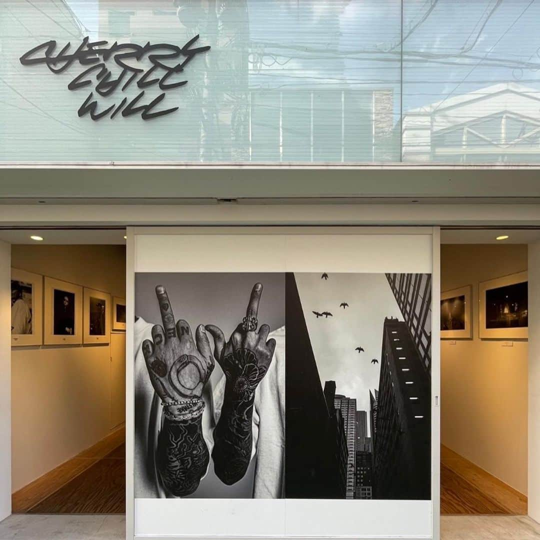 cherry chill will.さんのインスタグラム写真 - (cherry chill will.Instagram)「[本日最終日] "ALL I NEED IS ONE MOMENT”  Carhartt WIP Presents   cherry chill will. Photo Exhibition 2020  -Fukuoka City Edition-   開催日程  2020年12月18日(金)-12月27日(日) Open 12:00 -  Close 19:00  (18日のみ17:00-20:00)   会場 : SORTone 住所 : 福岡県福岡市中央区大名1-2-51 入場 : 無料」12月27日 12時31分 - cherrychillwill