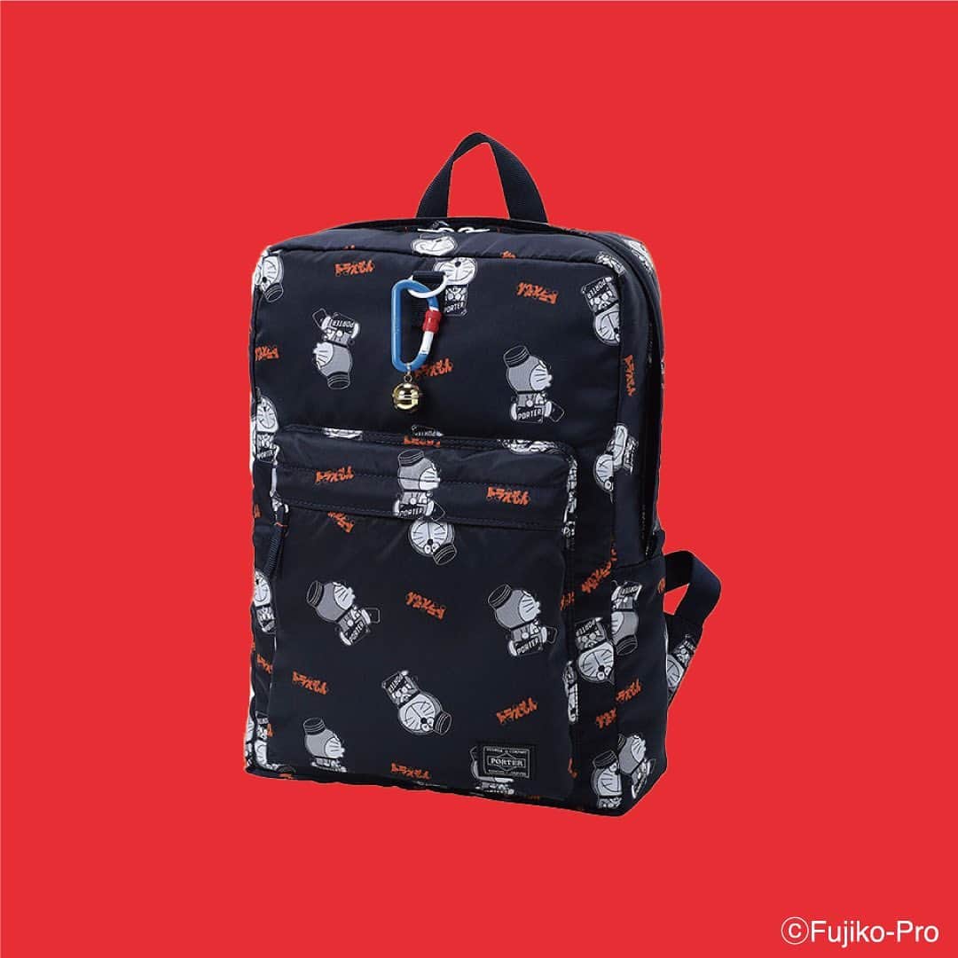 のインスタグラム：「﻿ PORTER flagship store、PORTER STAND各店及びPORTER ZOZOTOWN店にて、先日の発売より大変ご好評をいただいている「ドラえもん × PORTER」オリジナルアイテムを完全数量限定で予約販売いたします。﻿ ﻿ 予約受付期間：～2021年1月12日（火）当該店舗営業時間内﻿ ﻿ 実施店舗：PORTER OMOTESANDO﻿ 　　　　　PORTER MARUNOUCHI﻿ 　　　　　PORTER OSAKA﻿ 　　　　　PORTER STAND 品川駅店﻿ 　　　　　PORTER STAND 東京駅店﻿ 　　　　　PORTER STAND 京都店﻿ 　　　　　PORTER ZOZOTOWN店﻿ ﻿ 対象アイテム：﻿ ＜PORTER flagship store／PORTER ZOZOTOWN店のみ＞﻿ ・トートバッグ ￥35,500（税別）﻿ ・2WAYショルダーバッグ ￥20,000（税別）﻿ ・ウエストバッグ ￥23,000（税別）﻿ ﻿ ＜PORTER STAND／PORTER ZOZOTOWN店のみ＞﻿ ・デイパック ￥37,500（税別）﻿ ・2WAYトートバッグ ￥28,000（税別）﻿ ・ショルダーバッグ ￥27,500（税別）﻿ ﻿ ＜実施店舗全店＞﻿ ・ロングウォレット ￥24,000（税別）﻿ ・マルチウォレット ￥17,000（税別）﻿ ・ポーチ ￥16,000（税別）﻿ ﻿ お渡し予定日：2021年5月中旬﻿ ﻿ ※完全数量限定につき、規定の予約数を満たした場合は販売を終了いたします。﻿ ※PORTER flagship storeとPORTER STANDにおいては予約対象アイテムが異なります。﻿ ※状況によってはお渡し予定日が前後する場合がございます。﻿ ※「ドラえもん × PORTER」オリジナルアイテムの雑貨類は予約対象外です。﻿ ※その他詳細につきましては直接店舗にお問い合わせください。﻿ ﻿ なお、PORTER、PORTER STAND各店では、引き続き「ドラえもん」の50周年を記念したイベントを開催しております。﻿ ﻿ 開催期間：～2021年1月12日（火）﻿ ﻿ ぜひこの機会にお立ち寄りください。﻿ 皆様のお越しをスタッフ一同心よりお待ちしております。﻿ ©Fujiko-Pro﻿ ﻿ ※店舗では引き続き感染拡大予防対策を実地させていただいており、お客様及び従業員の安全と健康に配慮し、状況に応じて入店を規制させていただく場合がございます。﻿ ﻿ #yoshidakaban #porter #luggagelabel #porteryoshida #madeinjapan #japan  #porterflagshipstore #porterstand #zozotown　#theportergallery #omotesando #marunouchi #osaka #trunkshow #shinagawa #tokyo #kyoto #吉田カバン #ポーター #ポータースタンド #表参道 #丸の内 #大阪 #品川 #東京 #京都 #ゾゾタウン #ドラえもん #DORAEMON」