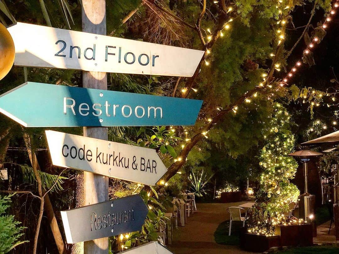 能美黎子さんのインスタグラム写真 - (能美黎子Instagram)「・ 代々木village内にある 人気イタリアンレストラン「code kurkku」へ。 @codekurkku_restaurant  ・ 代々木の再開発の影響で、 代々木villageが 5年間閉館してしまう関係で、 @codekurkku_restaurant も28日で 最終営業日とのこと。 ずっとお伺いしてみたかったお店だから、 本当に最後にお伺いできて良かった。 ・ Christmas Special Dinner 2020 ✔︎カラスミ風味のティラミス パーネ・カラザウ ✔︎特選鮮魚のカルパッチョ モッツァレラとキャビア ✔︎フォアグラとちりめんキャベツのラビオリ風 ✔︎オマール海老とポルチーニ茸の「タリアテッレ」ハーブの香り ✔︎岐阜県産飛騨牛の炭火焼き ✔︎ホワイトチョコレートムース 苺のスープ グランマルニエの香り ✔︎コーヒー ・ どれを食べても美味しくて、 テラス席や天井が高い店内や緑あふれる空間は、 都会の喧騒を忘れさせてくれる素敵なお店でした。 ・ お伺いしたい方、 まだ明日まで営業しているのでお伺いしてみてください。 本当にご馳走さまでした。 5年後またオープンしたら、絶対に訪れたいお店。 ・ #codekurkku #codekurkku_restaurant #代々木village #代々木villagebykurkku #代々木上原カフェ #代々木上原グルメ #東京グルメ #東京カフェ #イタリアン #美味しいもの好きな人と繋がりたい #美味しいお店 #代々木再開発 #5年後 #黎ログ #美味しいもの大好き #女子会#女子会ディナー #女子会ランチ #お洒落なお店#また訪れたいお店 #明日まで #おすすめスポット #都会の喧騒 #デートにオススメ #クリスマスイブ #飲食店応援 #飲食店がんばろう #食べ歩きグルメ #楽しかった夜 #また来ます」12月27日 14時27分 - reikonohmi