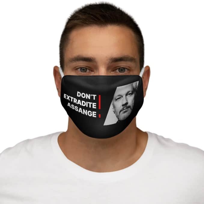 WikiLeaksさんのインスタグラム写真 - (WikiLeaksInstagram)「Wear a reusable #Assange face mask and get 33% off with code FACEMASKS33 from @wikileaksshop」12月27日 15時21分 - wikileaks