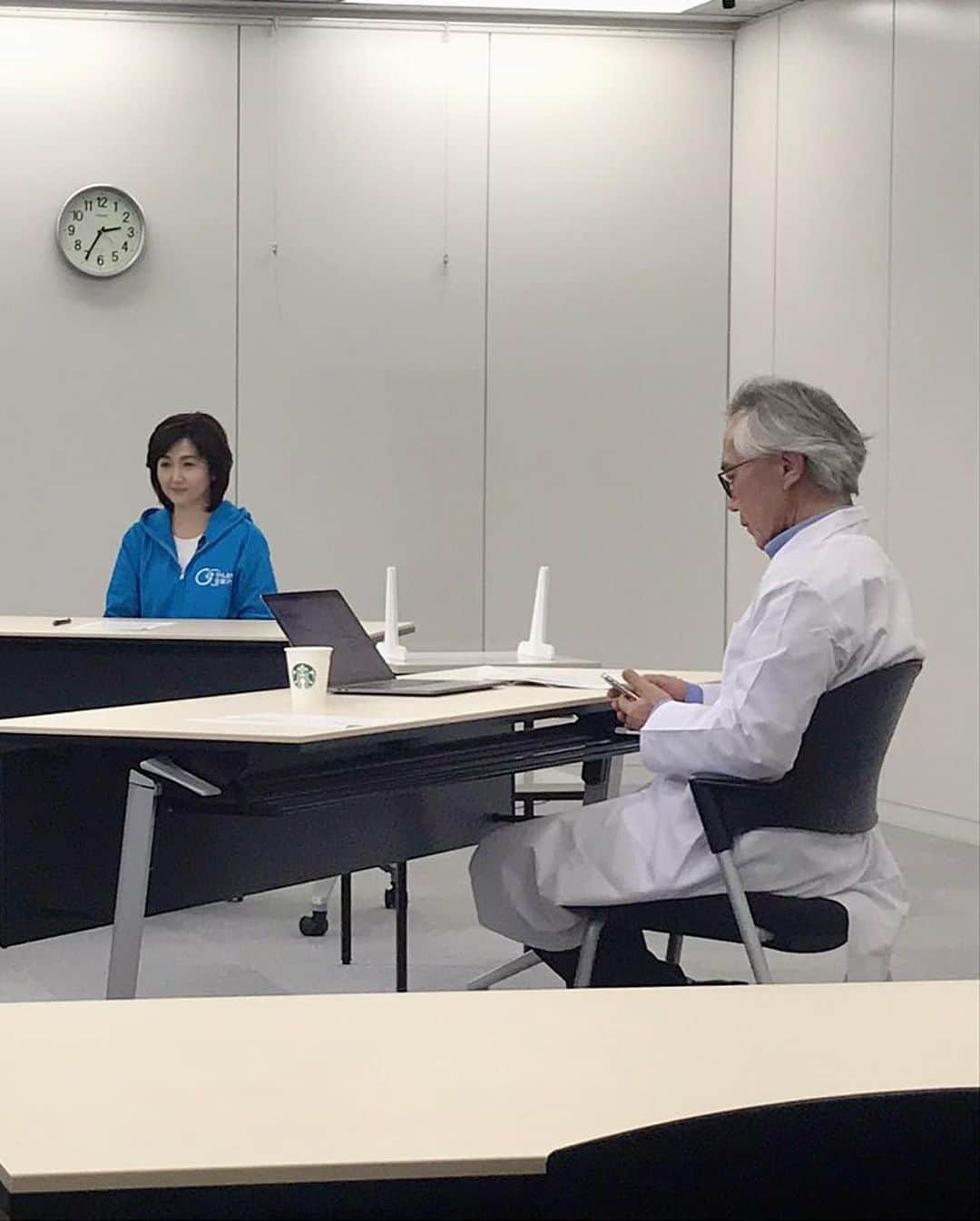 生稲晃子さんのインスタグラム写真 - (生稲晃子Instagram)「がん対策推進企業アクション 東京大学医学部附属病院　中川恵一先生のYouTubeに参加してきました‼️  がんという病を正しく知ろうということで、中川先生が毎回わかりやすくお話してくださっています。  私も乳がんになったからわかるんです。他人事ではないということを…。 だから、私の愛する皆さんには健康でいてほしい！そして万が一がんになってしまったとしても、早期発見、早期治療すれば命を守り、再び元気に生きていくことが可能だということをわかってほしい… その思いで、この活動に積極的に参加させていただいています☺️  YouTube第１回から是非毎回見てください！そしてチャンネル登録、コメントを宜しくお願いします😉 アクションメンバーみんなで、皆さんからのコメントを活動のヒント、参考にさせていただきます❣️  「中川恵一」「がん」で検索してみてくださいね〜👍  #がん対策推進企業アクション  #中川恵一先生  #教えて中川先生！がんって何？がんになっても働けますか？ #生稲晃子」12月27日 15時25分 - akiko__ikuina