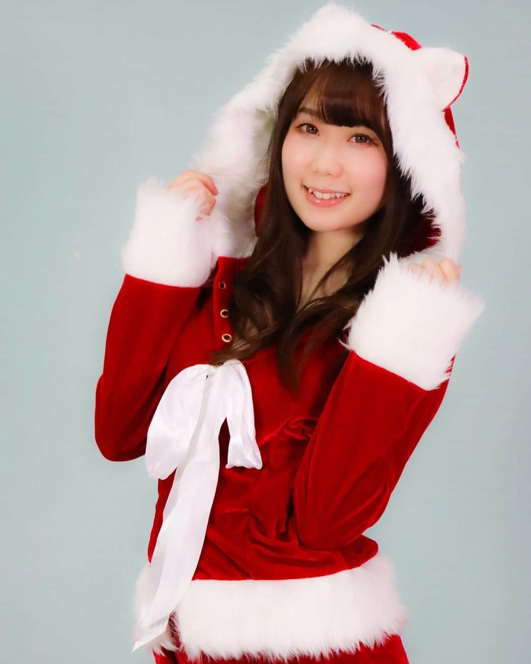 鈴乃八雲さんのインスタグラム写真 - (鈴乃八雲Instagram)「🐱🤶💖 #merrychristmas 🎄 #merryxmas  #merrychristmas🎄  #christmas  #christmastree  #クリスマス #メリークリスマス  #メリクリ  #メリクリ🎄  #思い出 #思い出グラム #思い出pic  #japan #japan_of_insta #japanese #japanesegirl  #instapic #instaphoto #instaphoto #instapost #instaphotos #photo #photo_jpn  #写真　#selfie #self ##自撮り #グラドル自画撮り部  #asiangirls #asian」12月27日 16時11分 - yakumo_suzuno