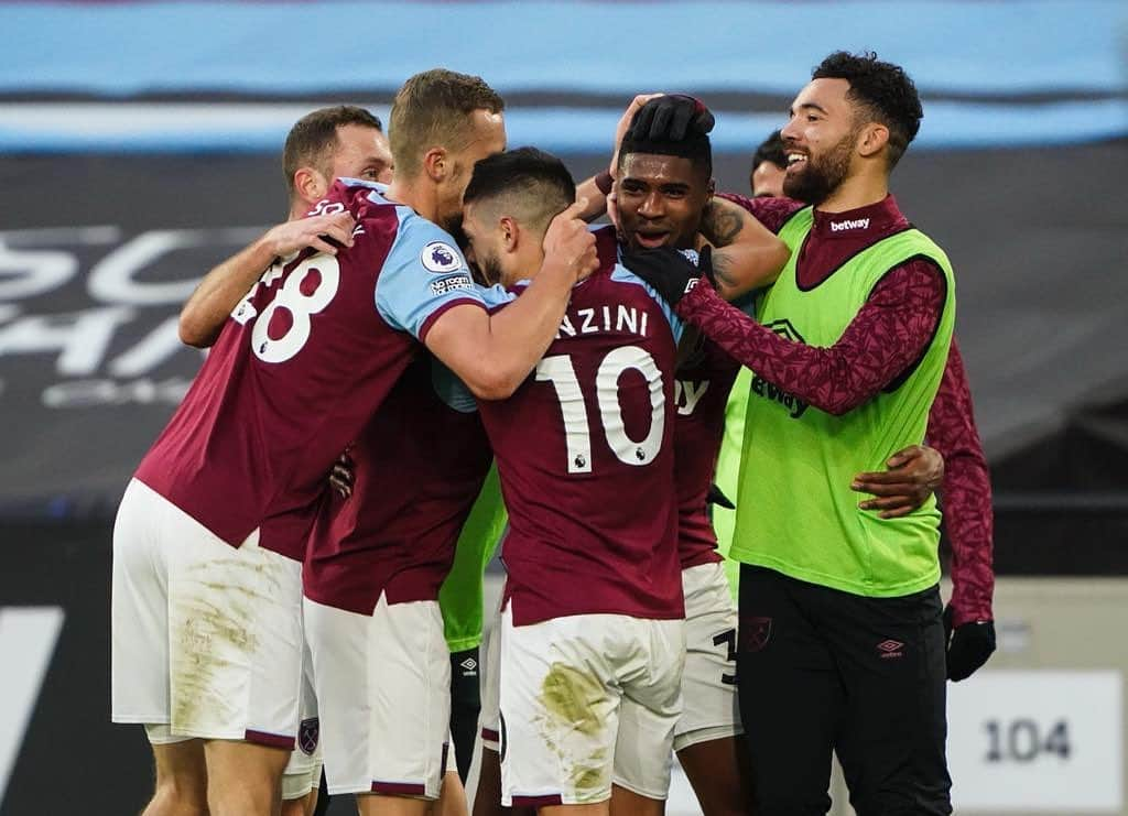 マヌエル・ランシニさんのインスタグラム写真 - (マヌエル・ランシニInstagram)「Congratulations @jjohnsonben 👏🏼👏🏼 great effort boys ⚒⚒ keep going」12月28日 2時39分 - manulanzini