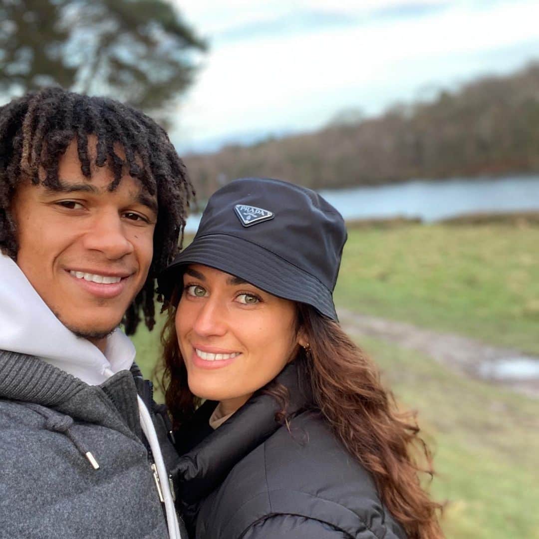 ナタン・アケのインスタグラム：「Happy birthday my love❤️ @kayleerm_」