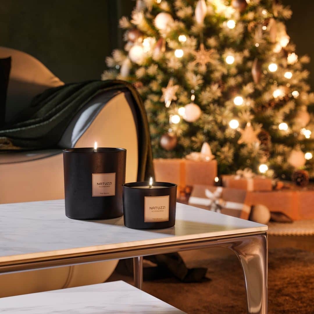 Natuzzi Officialさんのインスタグラム写真 - (Natuzzi OfficialInstagram)「Harmony is the most beautiful gift of this Christmas, for this reason the Natuzzi stores are ready to illuminate you with gift ideas with a refined design. Choose an aromatic candle to warm this magical days up for a special person.   #milan #natuzzi #NatuzziItalia #Italy #Puglia #design #lifestyle #style #furniture #homefurniture #madeinitaly #living #interiordesign #decor #furnituredesign  #homedesign #inspiration #interior #christmas #christmas2020」12月27日 20時00分 - natuzzi