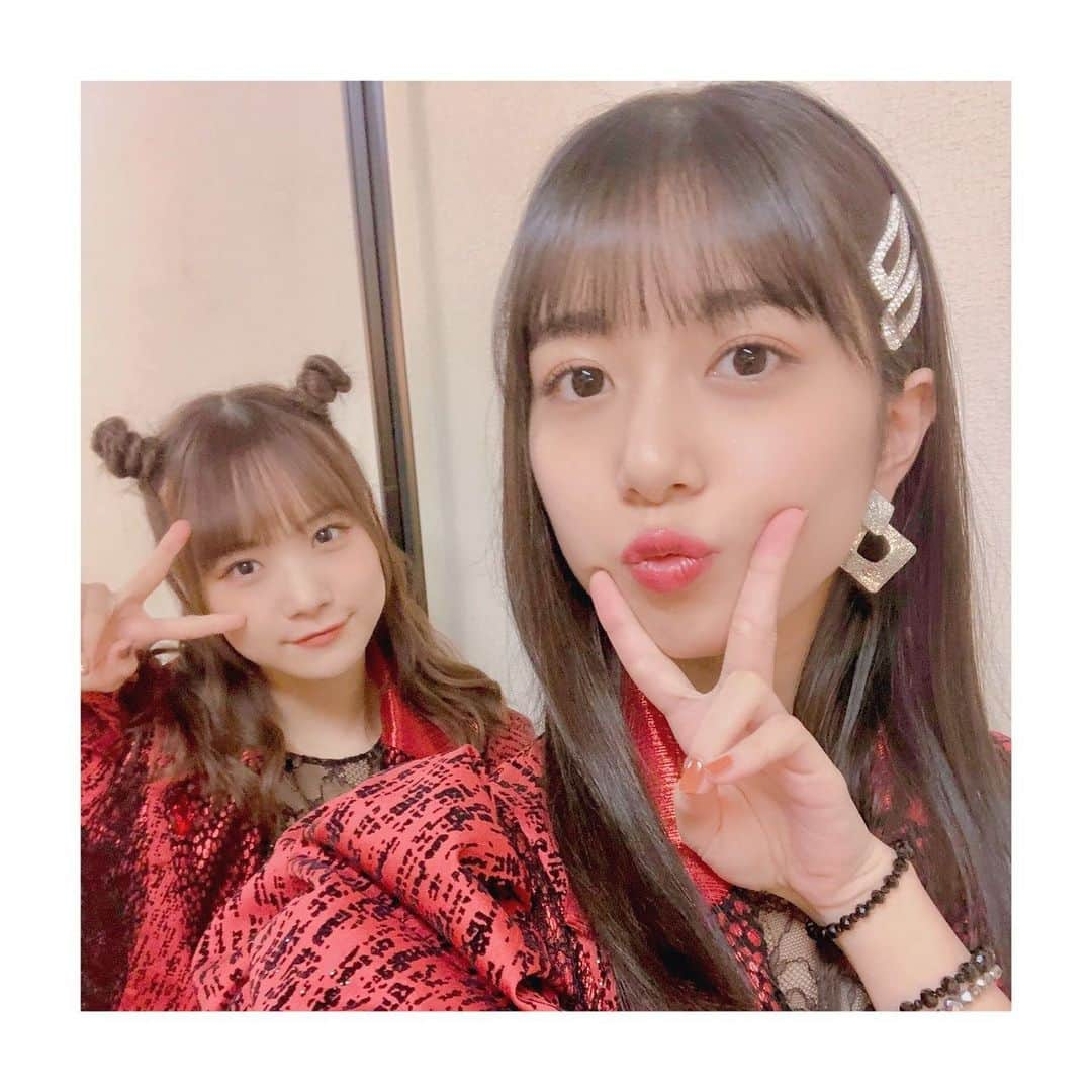 井上玲音さんのインスタグラム写真 - (井上玲音Instagram)「稲場愛香さん💗 @manaka_inaba.official Happybirthday!!! ･ 最近たーーーくさんお話して、ふざけて、お世話になっております。 ･ ブログで、何か力になってあげたいって書いてくださっていて、、、 ･ いやいや！もうとっても頼って甘えてしまっていますよ！と呟いてしまいました。 ･ これからも一緒に楽しみましょうね🥴 素敵な1年になりますように💭 ･ #1枚目のコラージュ #上手くいった #juicejuice #稲場愛香 #birthday #井上玲音」12月27日 20時24分 - rei_inoue.official