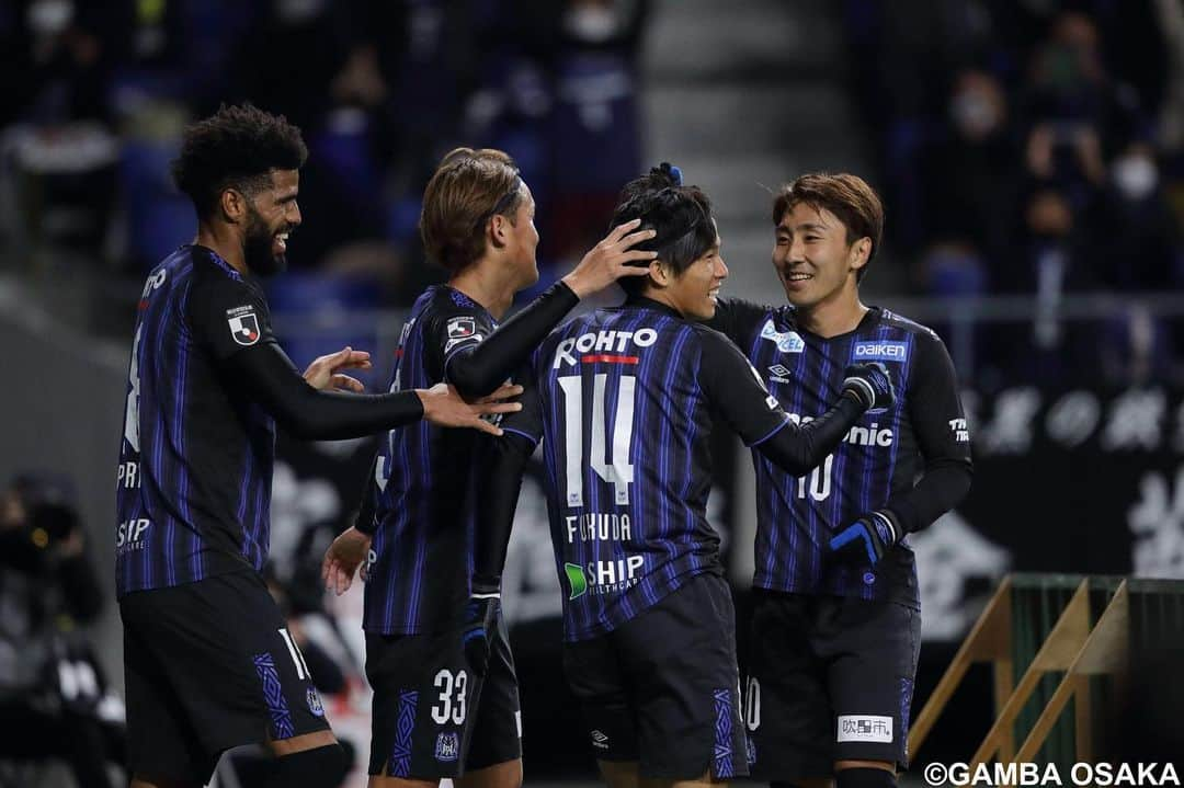 ガンバ大阪さんのインスタグラム写真 - (ガンバ大阪Instagram)「﻿ 天皇杯 ＪＦＡ 第１００回全日本サッカー選手権大会﻿ 準決勝﻿ 🆚徳島ヴォルティス﻿ ﻿ 準決勝から始まった今季の #天皇杯 。Ｊ２王者の徳島を #パナスタ に迎えた一戦はスコアレスで前半を折り返すも、後半に #パトリック が先制弾。さらに途中出場の #福田湧矢 の追加点で突き放し決勝進出を決める。元日・国立の舞台でタイトルを懸け、リーグ王者・川崎Ｆに挑む。﻿ ﻿ #GAMBAISM #ガンバ大阪 ﻿ #GAMBAOSAKA #ガンバ写真部 ﻿ #Jリーグ #jleague #パナスタ」12月27日 20時37分 - gambaosaka_official