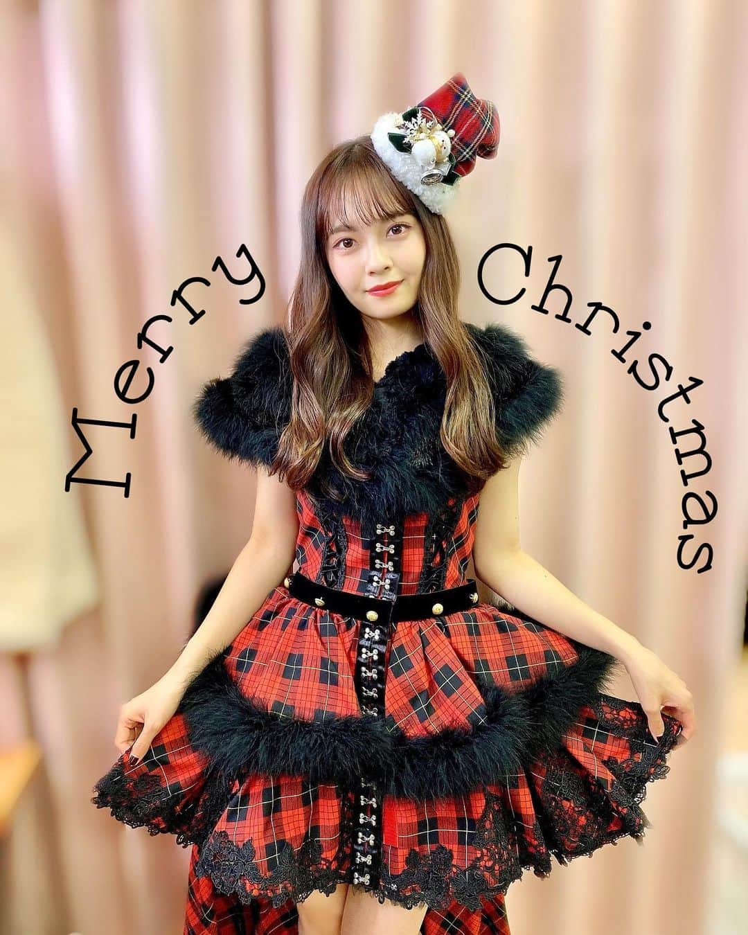湯本亜美さんのインスタグラム写真 - (湯本亜美Instagram)「ㅤㅤㅤ 2日遅れのMerry Christmas ... (許されますかー) (許してくれー) 🎅🏻🤍🎄」12月27日 20時43分 - amiyumoto_official