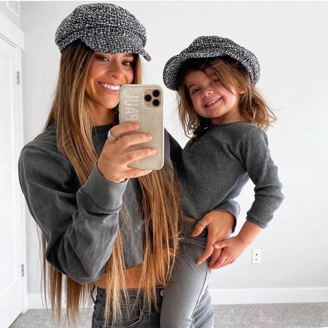 のインスタグラム：「By @speakingofthepauls #kidzfashion」