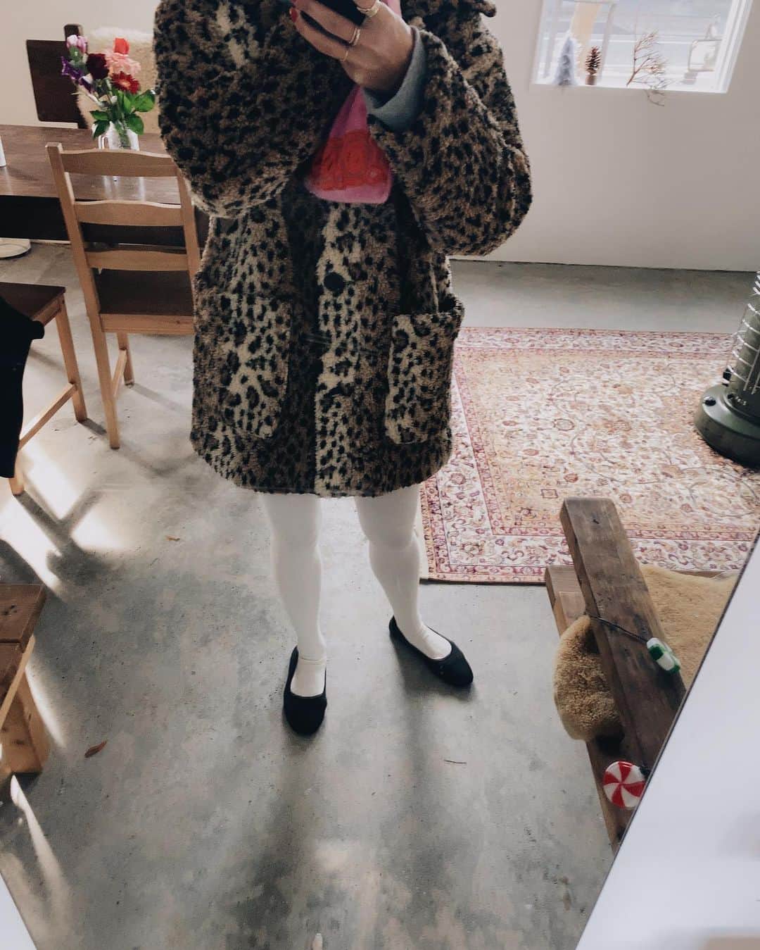 堀舞紀のインスタグラム：「🧠 . . . . #outfitoftheday  #outfit」