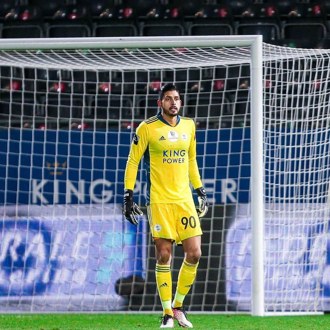 ラファエル・ロモさんのインスタグラム写真 - (ラファエル・ロモInstagram)「We played our last game of 2020 @ohleuven it was not the result we wanted but we will come back stronger in 2021. Now is time to rest and enjoy the family #RafaRomo1」12月27日 21時37分 - rafaromo1