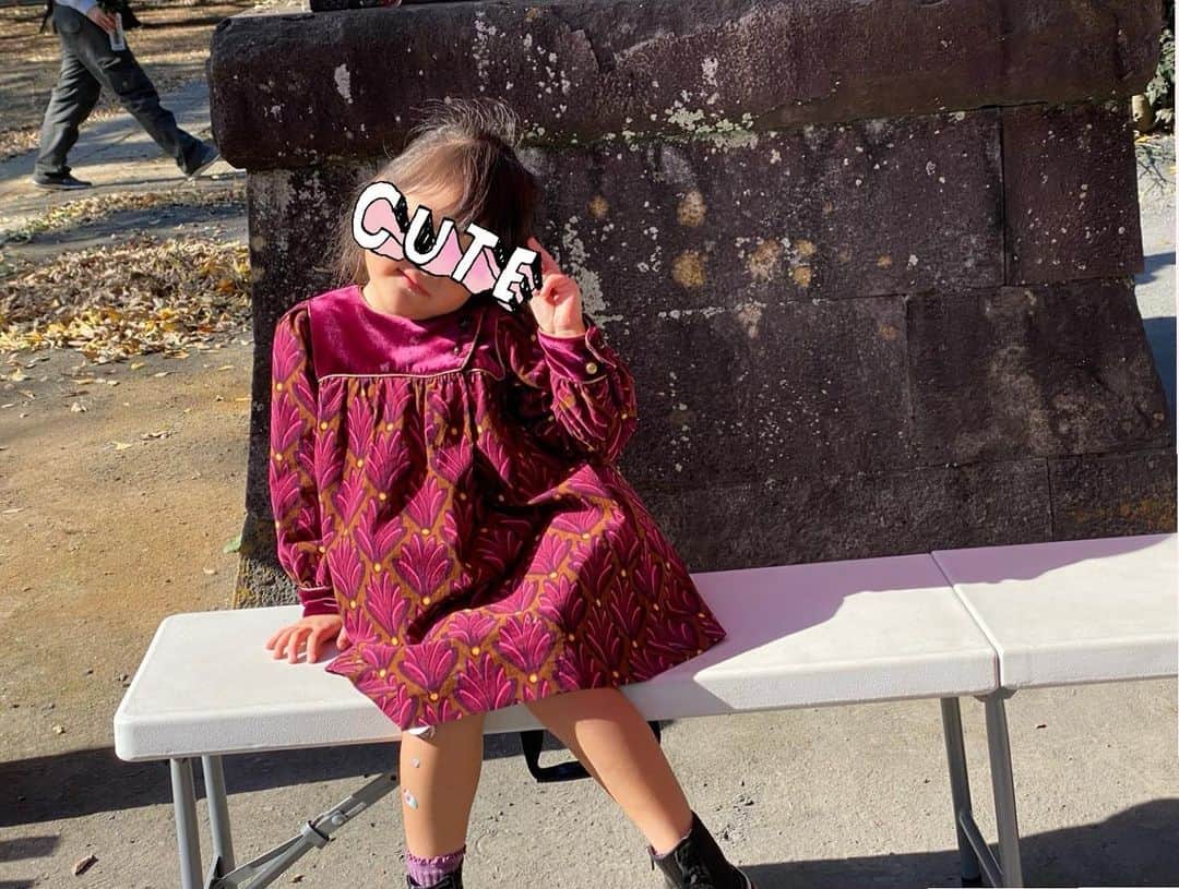 のインスタグラム：「かわいいお洋服🥺女の子って本当にかわいい服いっぱい🥺」