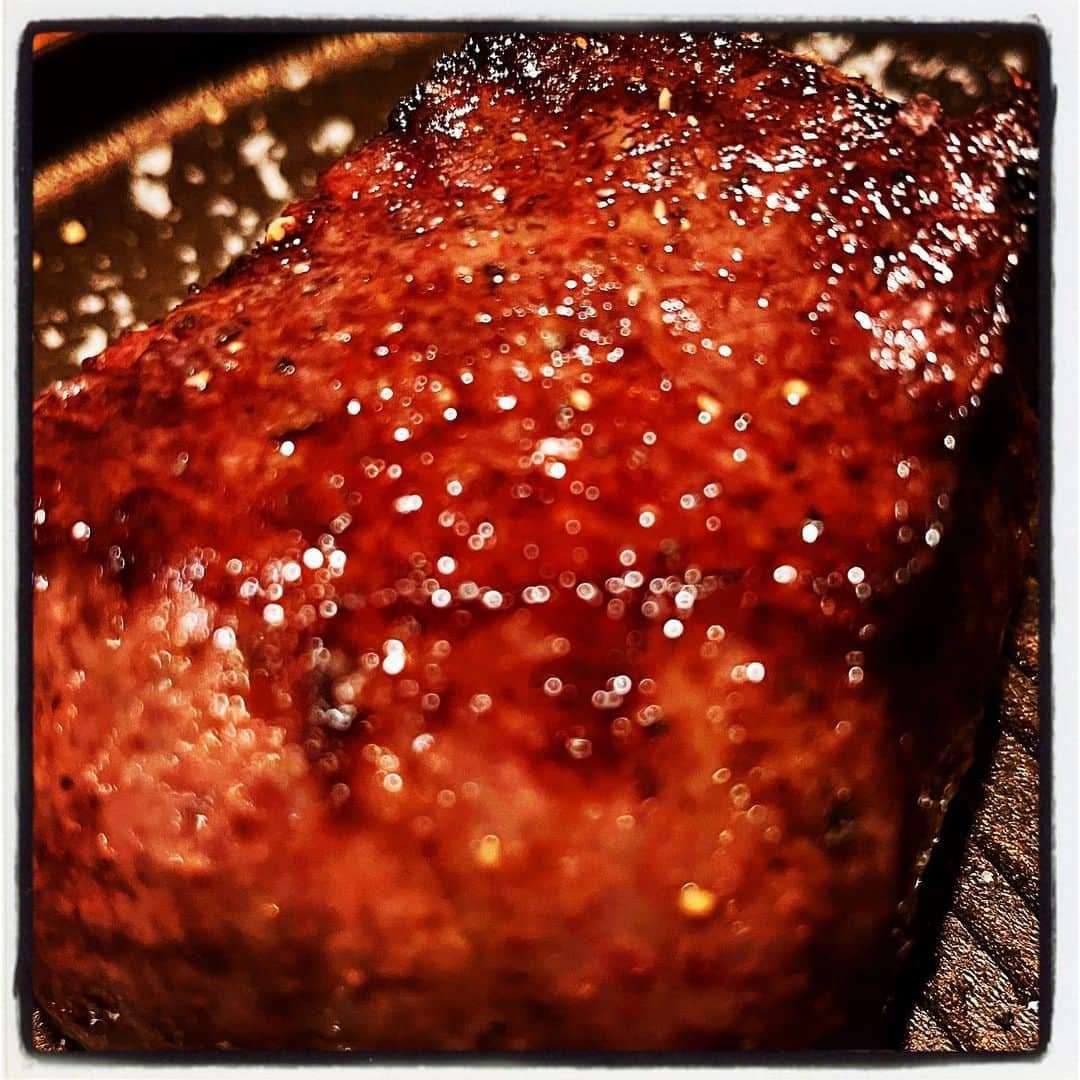 浅岡雄也さんのインスタグラム写真 - (浅岡雄也Instagram)「肉🍖食いたいです、言うので 連れて行ったら感動してたw  良き良き(*ﾟ∀ﾟ*)！」12月27日 22時44分 - uyax_asaoka