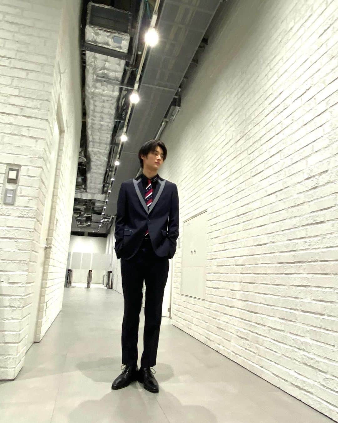 藤岡真威人さんのインスタグラム写真 - (藤岡真威人Instagram)「suit : @loveless___official  shoes : @geox」12月27日 23時59分 - maito_fujioka